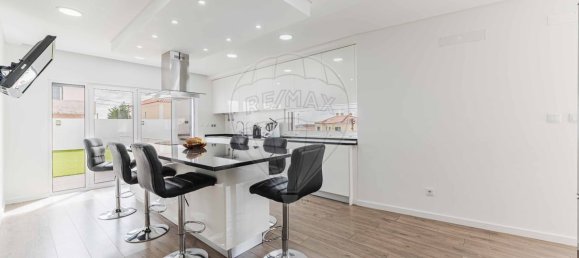 4 bedrooms House in Loures, Portugal No. 173624 9