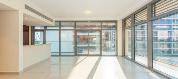 3 bedrooms Apartment in Dubai, UAE No. 21358 2