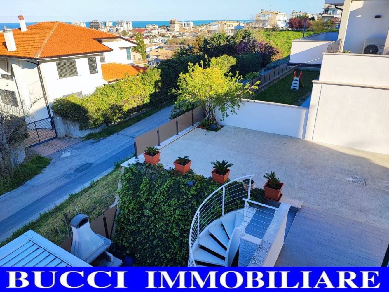 4 chambres Villa à Montesilvano, Italy No. 43158