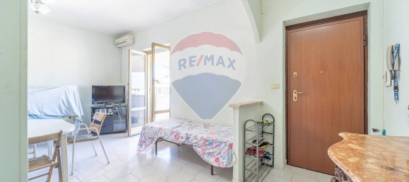 3 rooms Apartment in Nettuno, Italy No. 52568 3