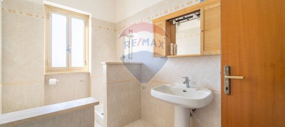 3 rooms Apartment in Nettuno, Italy No. 52568 31