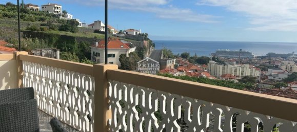 5 bedrooms House in Funchal, Portugal No. 131986 10