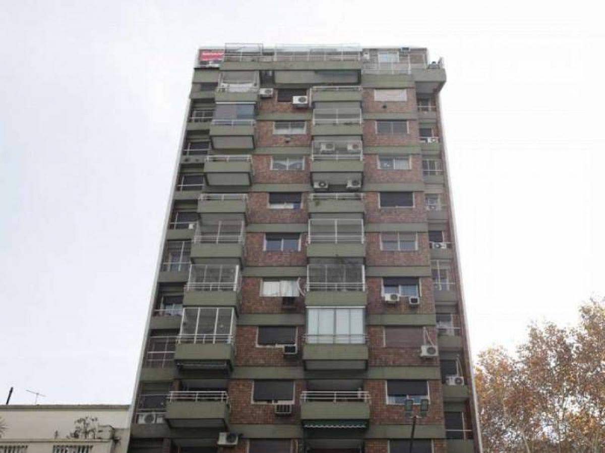 3 bedrooms Apartment in Buenos Aires, Argentina No. 69047