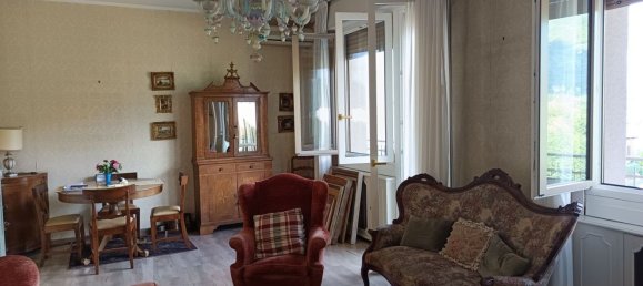 5 rooms Apartment in Prato, Italy No. 281148 11