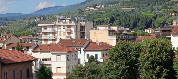 5 rooms Apartment in Prato, Italy No. 281148 6