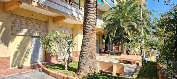 2 bedrooms Apartment in Spotorno, Italy No. 311030 17