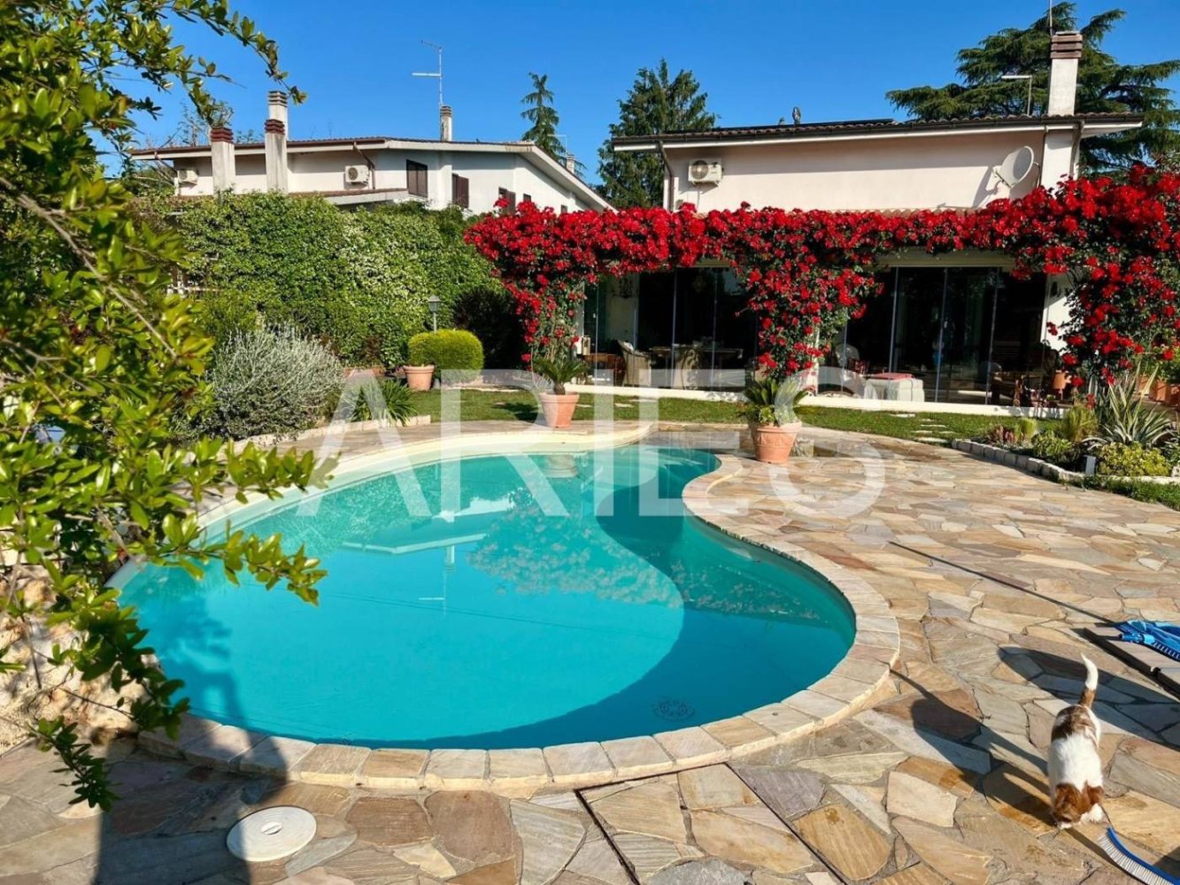 Villa T4 em Rignano Flaminio, Italy N.º 294042