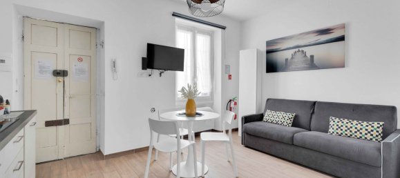 1 bedroom Apartment in Milan, Italy No. 357807 8