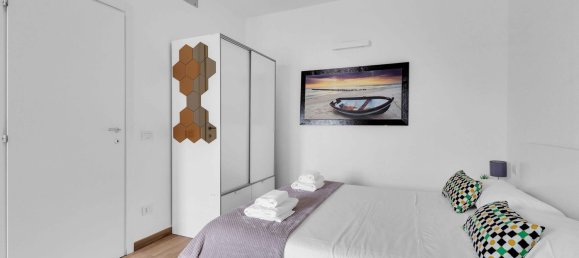 1 bedroom Apartment in Milan, Italy No. 357807 12