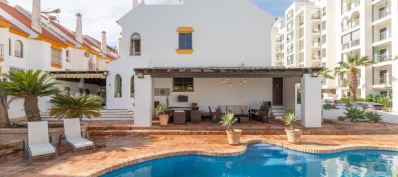 4 Schlafzimmer Stadthaus in Estepona, Spain, Nr. 143050 8