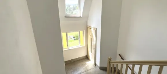 Здание с 10 комнатами в Фогтланд, Германия № 54804 5