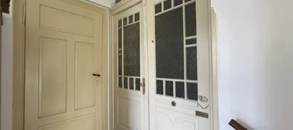 Здание с 10 комнатами в Фогтланд, Германия № 54804 4