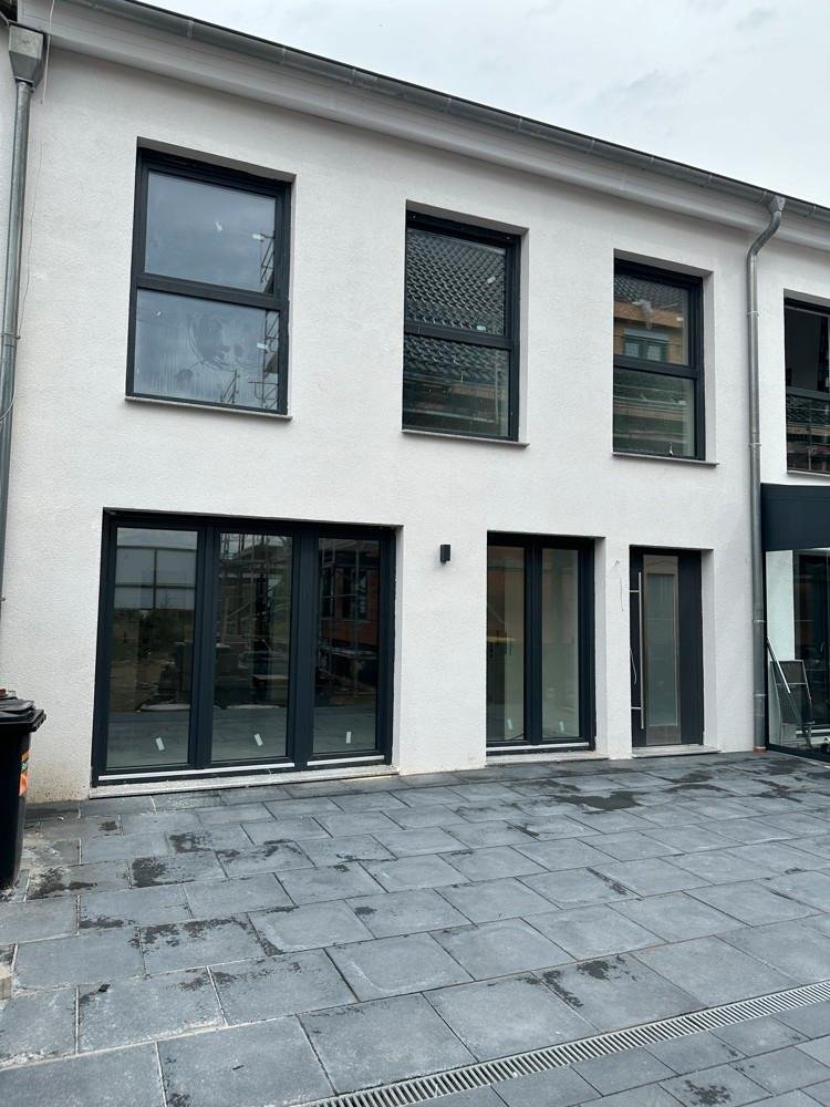 3 bedrooms Townhouse in Bielefeld, Germany No. 77609