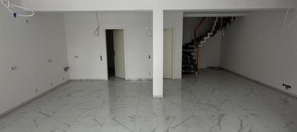 3 bedrooms Townhouse in Bielefeld, Germany No. 77609 3