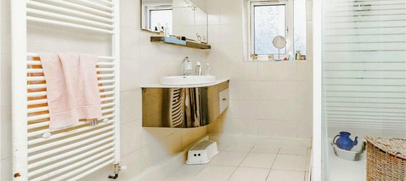 3 Schlafzimmer Haus in Croydon, United Kingdom, Nr. 7988 6