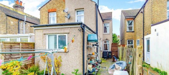 3 Schlafzimmer Haus in Croydon, United Kingdom, Nr. 7988 11