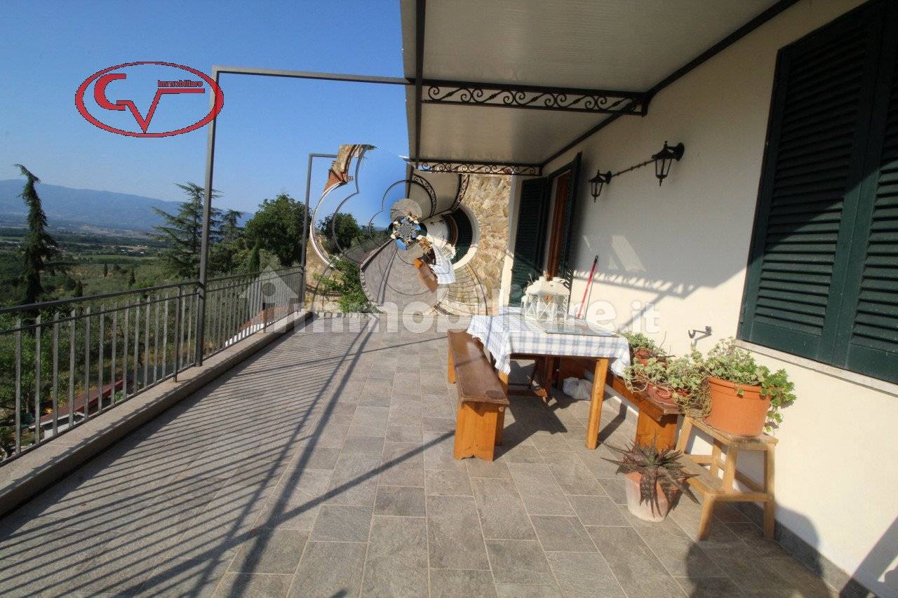 2 Schlafzimmer Wohnung in Bucine, Italy, Nr. 69059