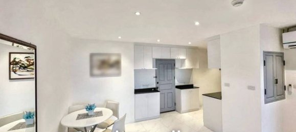 1 bedroom Condo in Khlong Toei, Thailand No. 25608 4