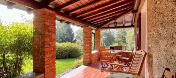13 rooms House in Alta Valle Intelvi, Italy No. 15297 27