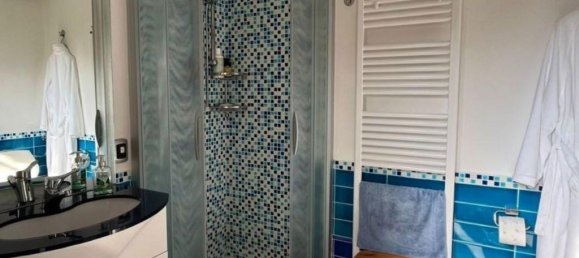 13 rooms House in Alta Valle Intelvi, Italy No. 15297 98