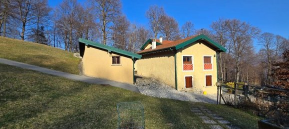 13 rooms House in Alta Valle Intelvi, Italy No. 15297 118