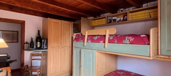 13 rooms House in Alta Valle Intelvi, Italy No. 15297 99