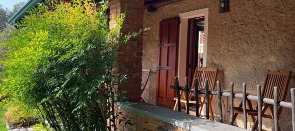 13 rooms House in Alta Valle Intelvi, Italy No. 15297 4