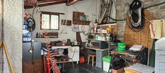 13 rooms House in Alta Valle Intelvi, Italy No. 15297 114