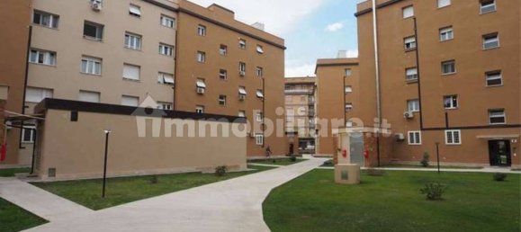 2 bedrooms Apartment in Rome, Italy No. 333556 5