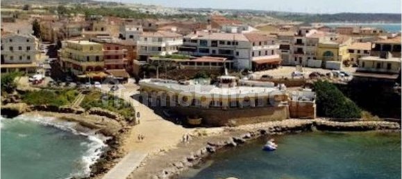 2 غرف نوم شقة في Crotone, Italy رقم 183005 26