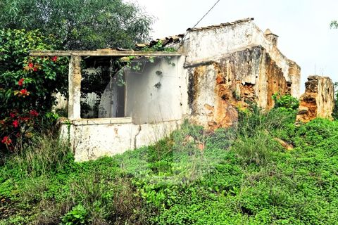 Grundstück in Quelfes, Portugal 133m², Nr. 151595