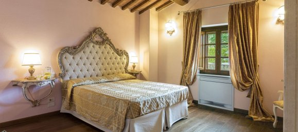 14 rooms House in Tuoro sul Trasimeno, Italy No. 54199 21