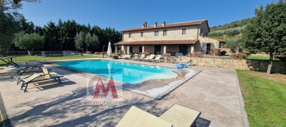 14 rooms House in Tuoro sul Trasimeno, Italy No. 54199 9