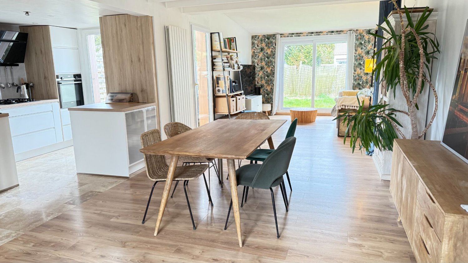 4 bedrooms Villa in Lesigny, France No. 151427