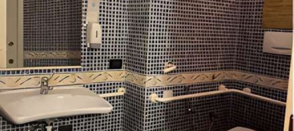 Propriété commerciale à Milan, Italy 219m² No. 239102 4