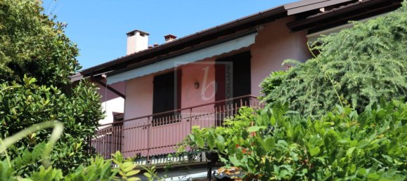 2 bedrooms Apartment in Monvalle, Italy No. 343336 5