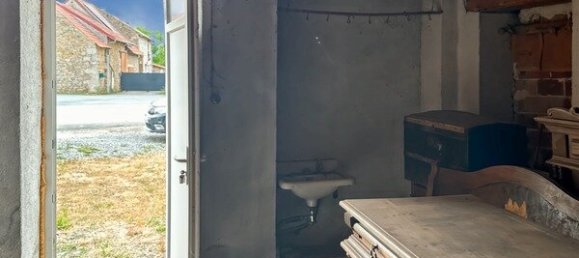 3 bedrooms House in Creuse, France No. 277306 5