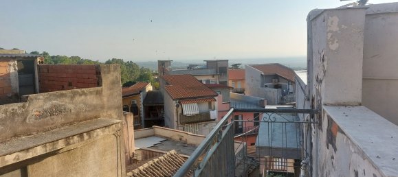 Casa de 6 habitaciónes en Paternò, Italy No. 48717 10