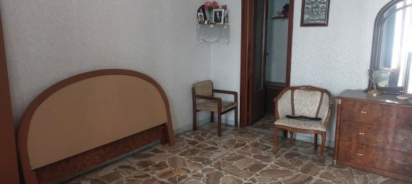 Casa de 6 habitaciónes en Paternò, Italy No. 48717 3