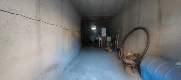 Casa de 6 habitaciónes en Paternò, Italy No. 48717 14