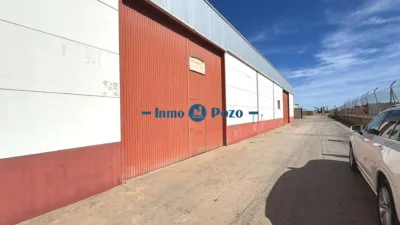 Склад 200м² в Альмендралехо, Испания № 204464