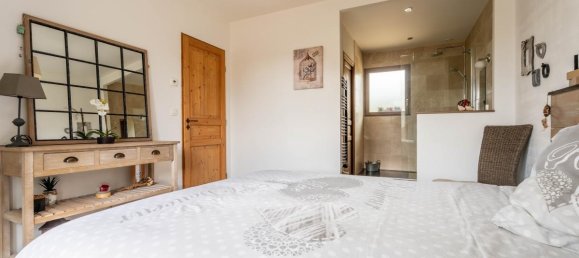 4 Schlafzimmer Haus in Rhone, France, Nr. 295475 10