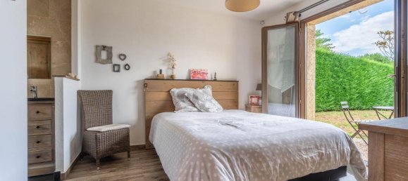 4 Schlafzimmer Haus in Rhone, France, Nr. 295475 9
