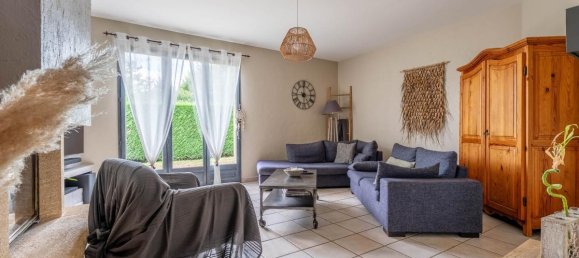 4 Schlafzimmer Haus in Rhone, France, Nr. 295475 6