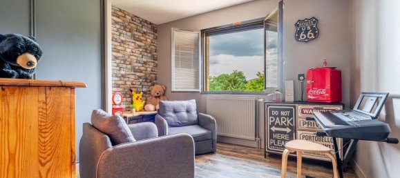 4 Schlafzimmer Haus in Rhone, France, Nr. 295475 11