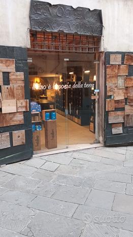 Imóvel comercial em Lucignano, Italy 50 m² N.º 270399