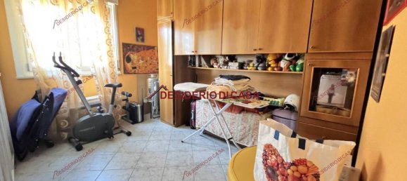 3 Schlafzimmer Wohnung in Palermo, Italy, Nr. 112649 11