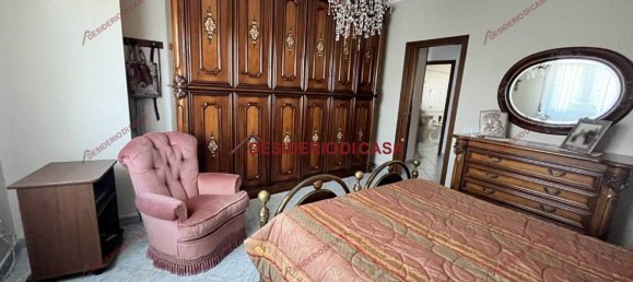 3 Schlafzimmer Wohnung in Palermo, Italy, Nr. 112649 10