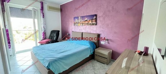 3 Schlafzimmer Wohnung in Palermo, Italy, Nr. 112649 4