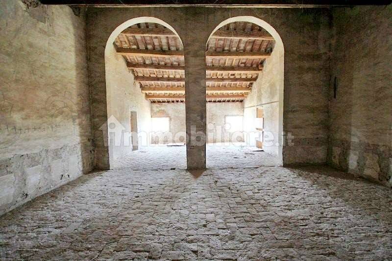 15 bedrooms Villa in Ferrara, Italy No. 136076